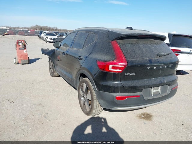 2020 VOLVO XC40 YV4162UK9L2310258 Photo 2