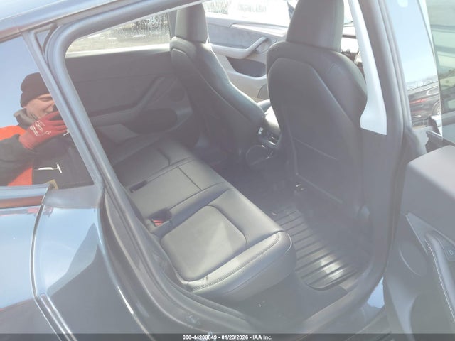 2024 TESLA MODEL Y 7SAYGDEF4RF023785 Photo 7