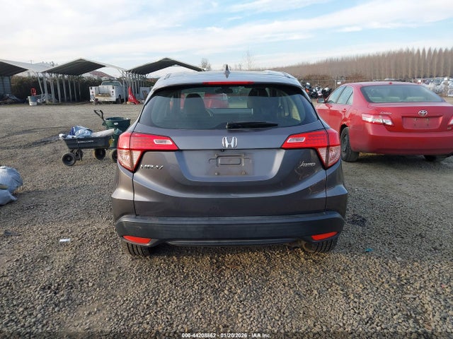 3CZRU6H31JM732076 Honda HR-V LX