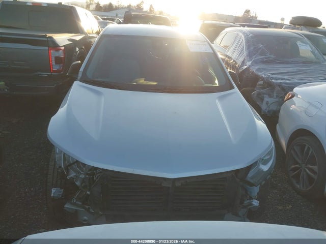 3GNAXSEV9MS124726 Chevrolet Equinox Awd Ls