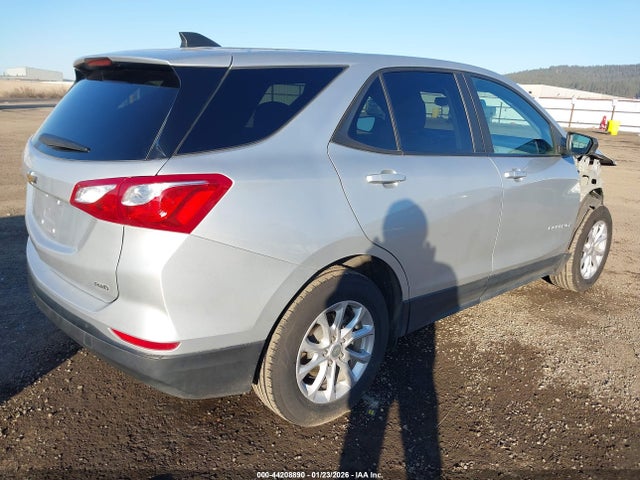 3GNAXSEV9MS124726 Chevrolet Equinox Awd Ls