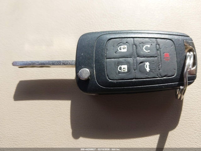 44208927 :رقم المزاد ، 1G4GB5G31FF143675 vin ، 2015 Buick Lacrosse مزاد بيع