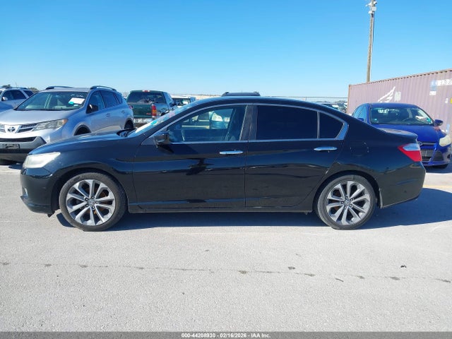 44208930 :رقم المزاد ، 1HGCR2F52FA259711 vin ، 2015 Honda Accord Sport مزاد بيع