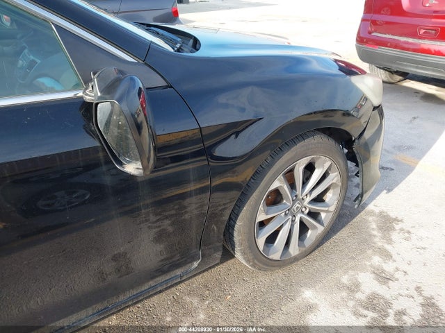 44208930 :رقم المزاد ، 1HGCR2F52FA259711 vin ، 2015 Honda Accord Sport مزاد بيع