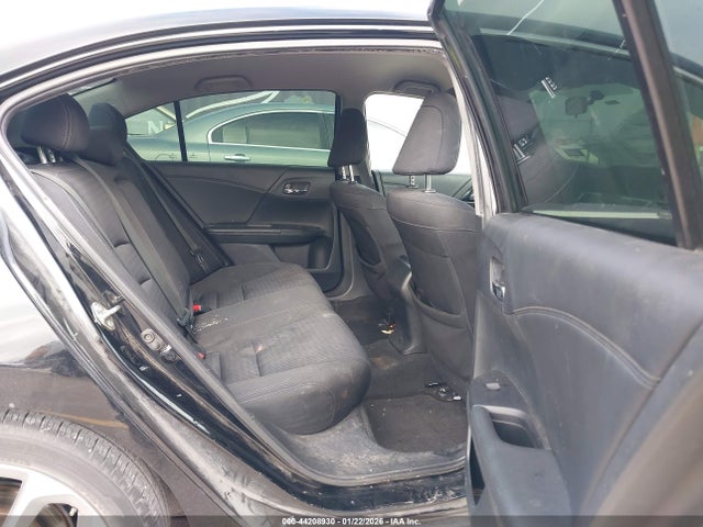 44208930 :رقم المزاد ، 1HGCR2F52FA259711 vin ، 2015 Honda Accord Sport مزاد بيع