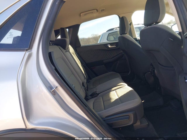 1FMCU9G61LUB56783 Ford ESCAPE SE
