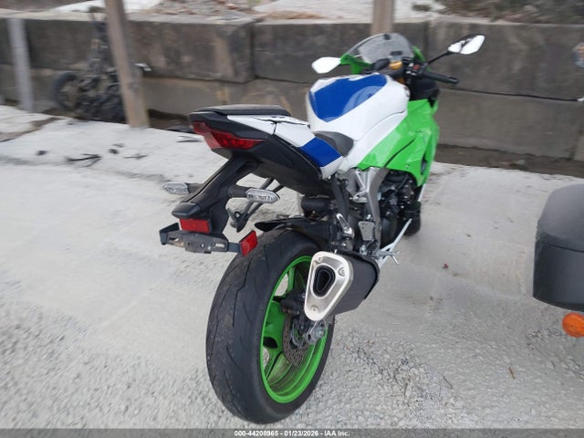 JKBZXJJ12RA004953 Kawasaki Zx636 K