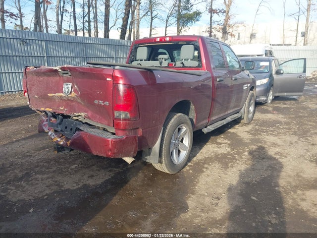 Продаж на аукціоні авто 2018 Ram 1500 Express  4x4 6'4 Box, vin: 1C6RR7FT0JS291698, номер лоту: 44208982