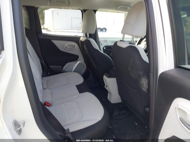 Jeep Renegade Latitude 4x4 2018 ZACCJBBB2JPH52038 Image 8