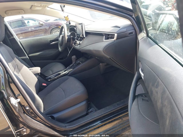 5YFEPRAEXLP113433 Toyota COROLLA LE