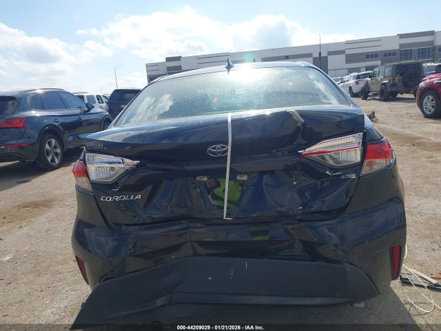 5YFEPRAEXLP113433 Toyota COROLLA LE