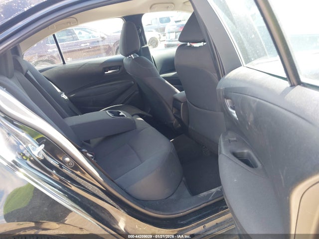 5YFEPRAEXLP113433 Toyota COROLLA LE