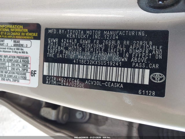 2005 TOYOTA CAMRY 4T1BE32KX5U519241 Photo 8