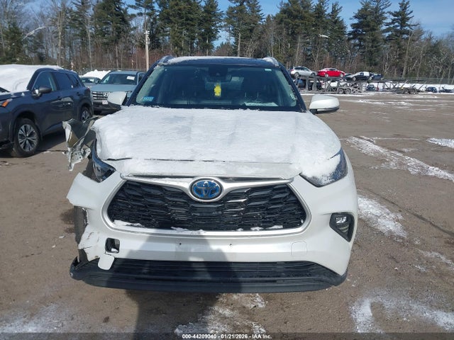 Toyota Highlander Hybrid Xle 2023 5TDKBRCH5PS596321 Image 13