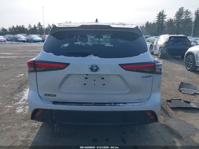 Toyota Highlander Hybrid Xle 2023 5TDKBRCH5PS596321 Image 17