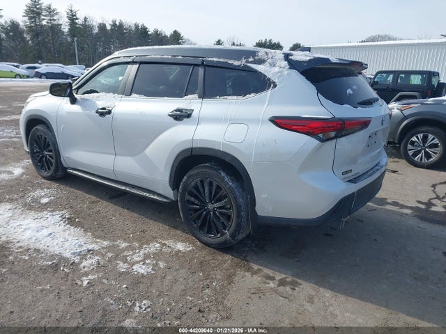 Toyota Highlander Hybrid Xle 2023 5TDKBRCH5PS596321 Image 3