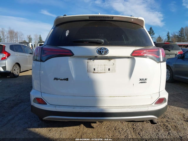 2T3RFREVXGW490855 Toyota Rav4 Xle