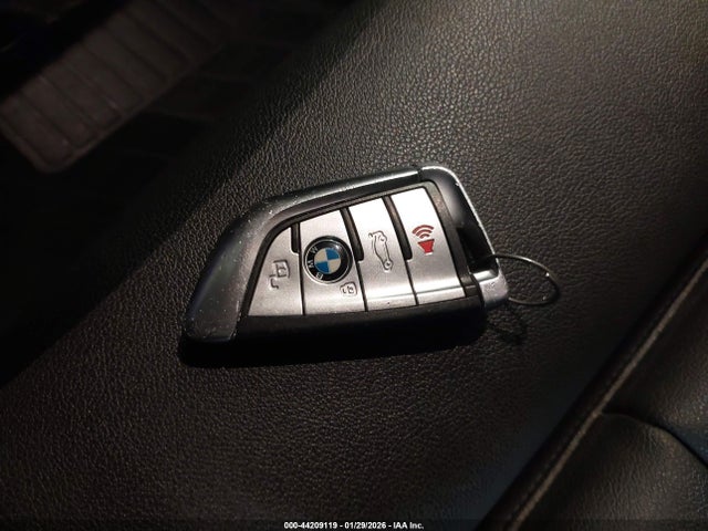 2020 Bmw X7 Xdrive40i მანქანა იყიდება აუქციონზე, vin: 5UXCW2C00L9B44507, აუქციონის ნომერი: 44209119