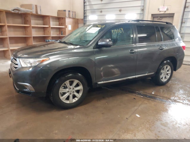2013 TOYOTA HIGHLANDER 5TDBK3EH2DS258199 Photo 1