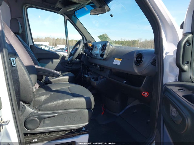 44209192 :رقم المزاد ، W1Y4KBHY6PT153214 vin ، 2023 Mercedes-benz Sprinter 2500 Standard Roof 4-cyl Diesel مزاد بيع
