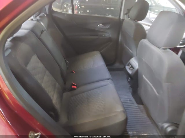 3GNAXUEV1KS656657 Chevrolet EQUINOX LT