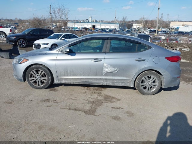 Hyundai ELANTRA SE 2017 5NPD84LF2HH099548 Image 15