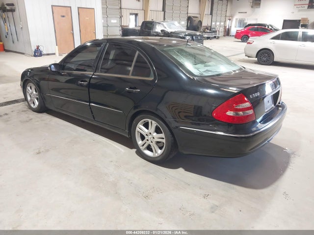 44209232 :رقم المزاد ، WDBUF70J65A666183 vin ، 2005 Mercedes-benz E 500 مزاد بيع