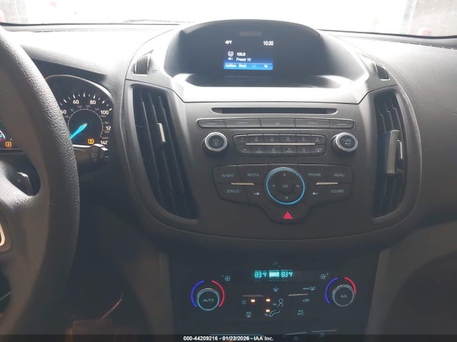 1FMCU0G91HUA24037 Ford ESCAPE SE