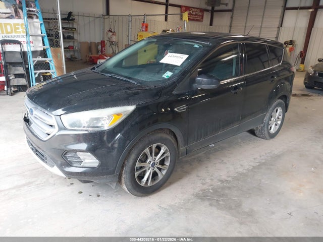 1FMCU0G91HUA24037 Ford ESCAPE SE
