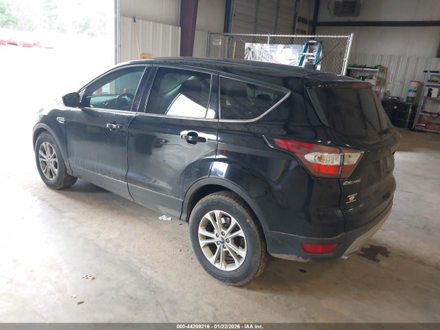1FMCU0G91HUA24037 Ford ESCAPE SE