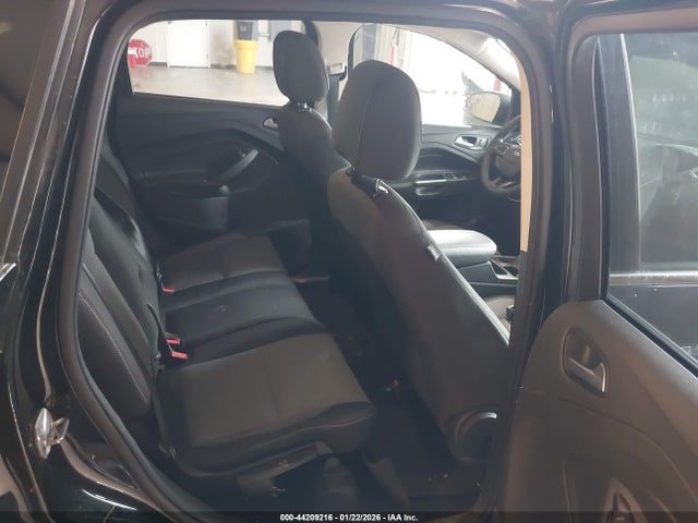 1FMCU0G91HUA24037 Ford ESCAPE SE