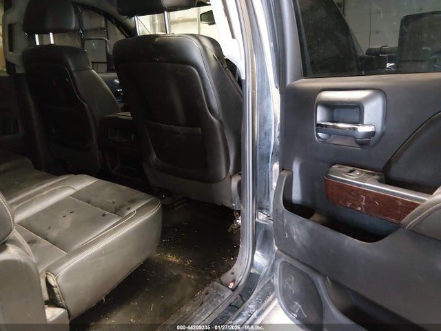 44209235 :رقم المزاد ، 1GT12ZE83FF172031 vin ، 2015 Gmc Sierra 2500hd Slt مزاد بيع