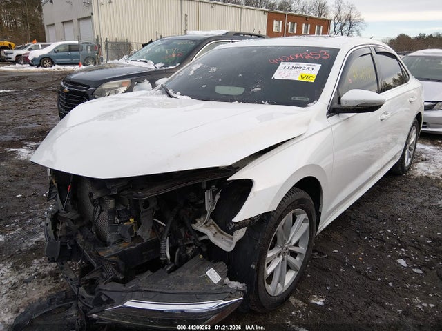Aukcja sprzedaży 2020 Volkswagen Passat 2.0t Se, vin: 1VWWA7A35LC023590, numer aukcji: 44209253