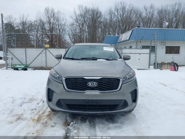 Продажа на аукционе авто 2019 Kia Sorento 2.4l Lx, vin: 5XYPG4A32KG542692, номер лота: 44209262