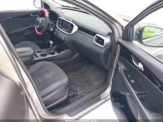 Продажа на аукционе авто 2019 Kia Sorento 2.4l Lx, vin: 5XYPG4A32KG542692, номер лота: 44209262
