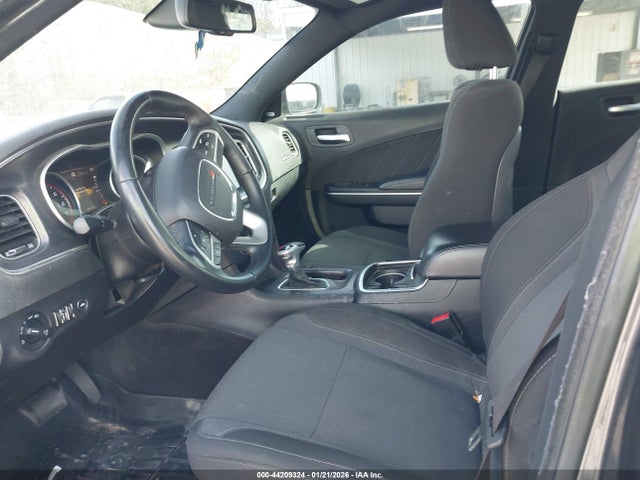 Продаж на аукціоні авто 2016 Dodge Charger Sxt, vin: 2C3CDXHG4GH350396, номер лоту: 44209324