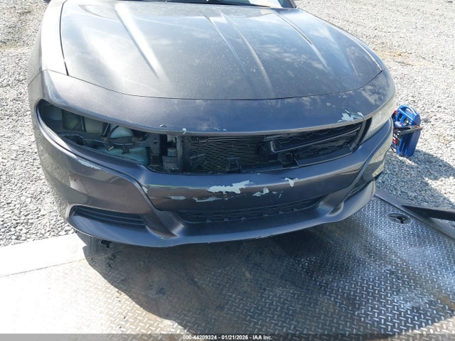Продаж на аукціоні авто 2016 Dodge Charger Sxt, vin: 2C3CDXHG4GH350396, номер лоту: 44209324