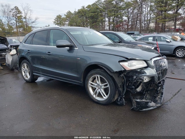 2014 AUDI Q5 WA1DGAFP4EA068675
