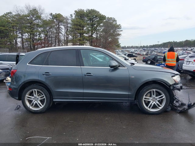 2014 Audi Q5 3.0t Premium Plus მანქანა იყიდება აუქციონზე, vin: WA1DGAFP4EA068675, აუქციონის ნომერი: 44209329