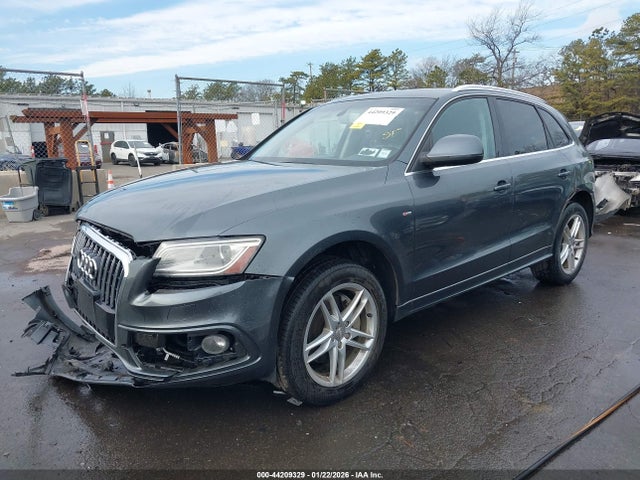 2014 AUDI Q5 WA1DGAFP4EA068675 Photo 1
