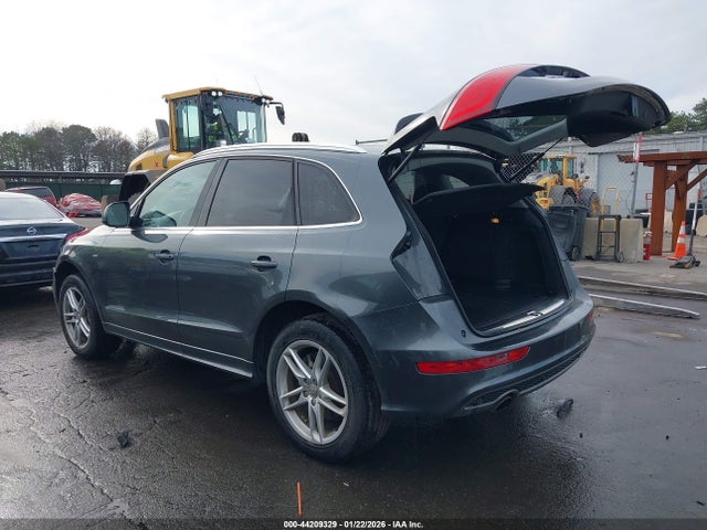 2014 AUDI Q5 WA1DGAFP4EA068675 Photo 2