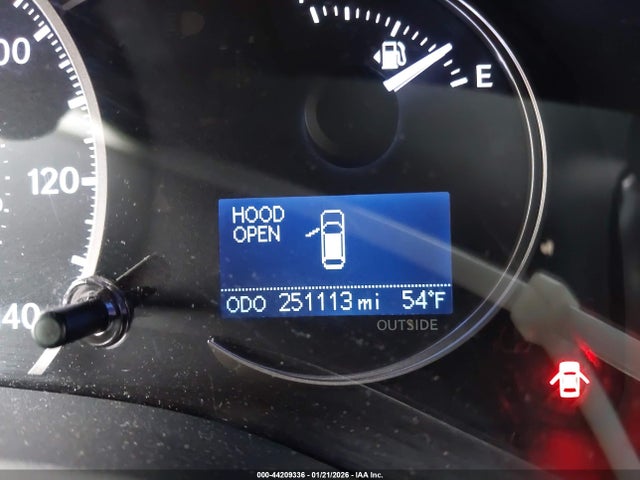 JTHKD5BH4E2182924 Lexus CT 200H