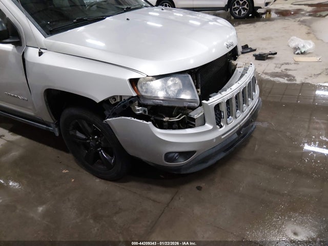 Jeep Compass Sport 2014 1C4NJDBBXED588143 Image 20