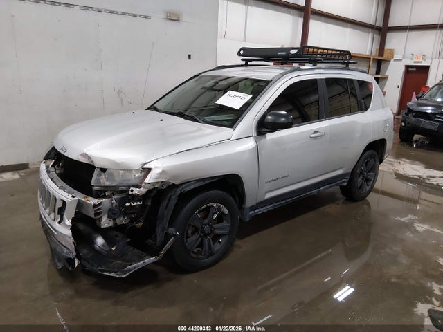 Jeep Compass Sport 2014 1C4NJDBBXED588143 Image 2