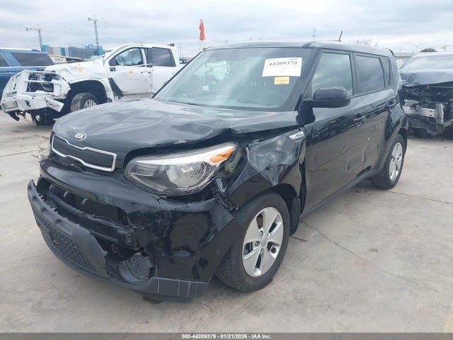 KIA Soul 2016 KNDJN2A2XG7338153 Image 2