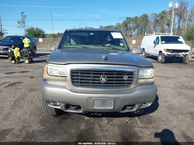 Продаж на аукціоні авто 2000 Cadillac Escalade Standard, vin: 1GYEK63R1YR203185, номер лоту: 44209388