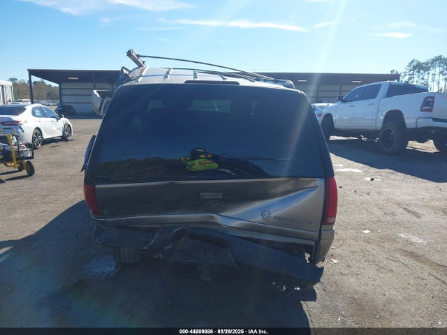 Продаж на аукціоні авто 2000 Cadillac Escalade Standard, vin: 1GYEK63R1YR203185, номер лоту: 44209388