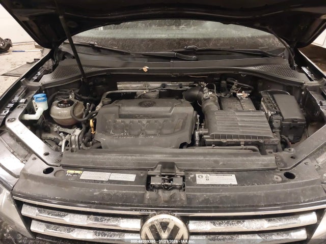 2018 VOLKSWAGEN TIGUAN 3VV2B7AX7JM072238 Photo 9