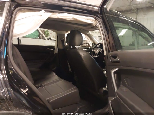 2018 VOLKSWAGEN TIGUAN 3VV2B7AX7JM072238 Photo 7
