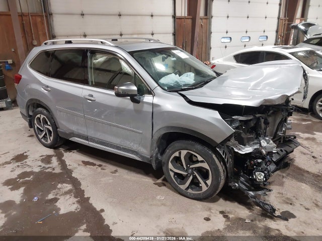 2024 SUBARU FORESTER JF2SKAMC7RH442061